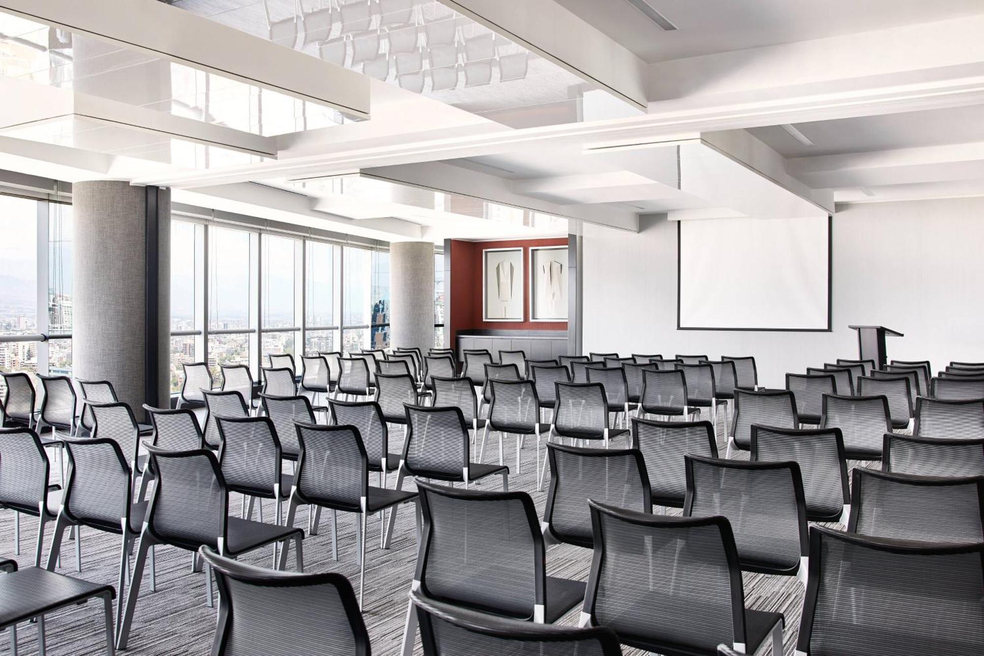 Hotel Ac By Marriott Costanera Center