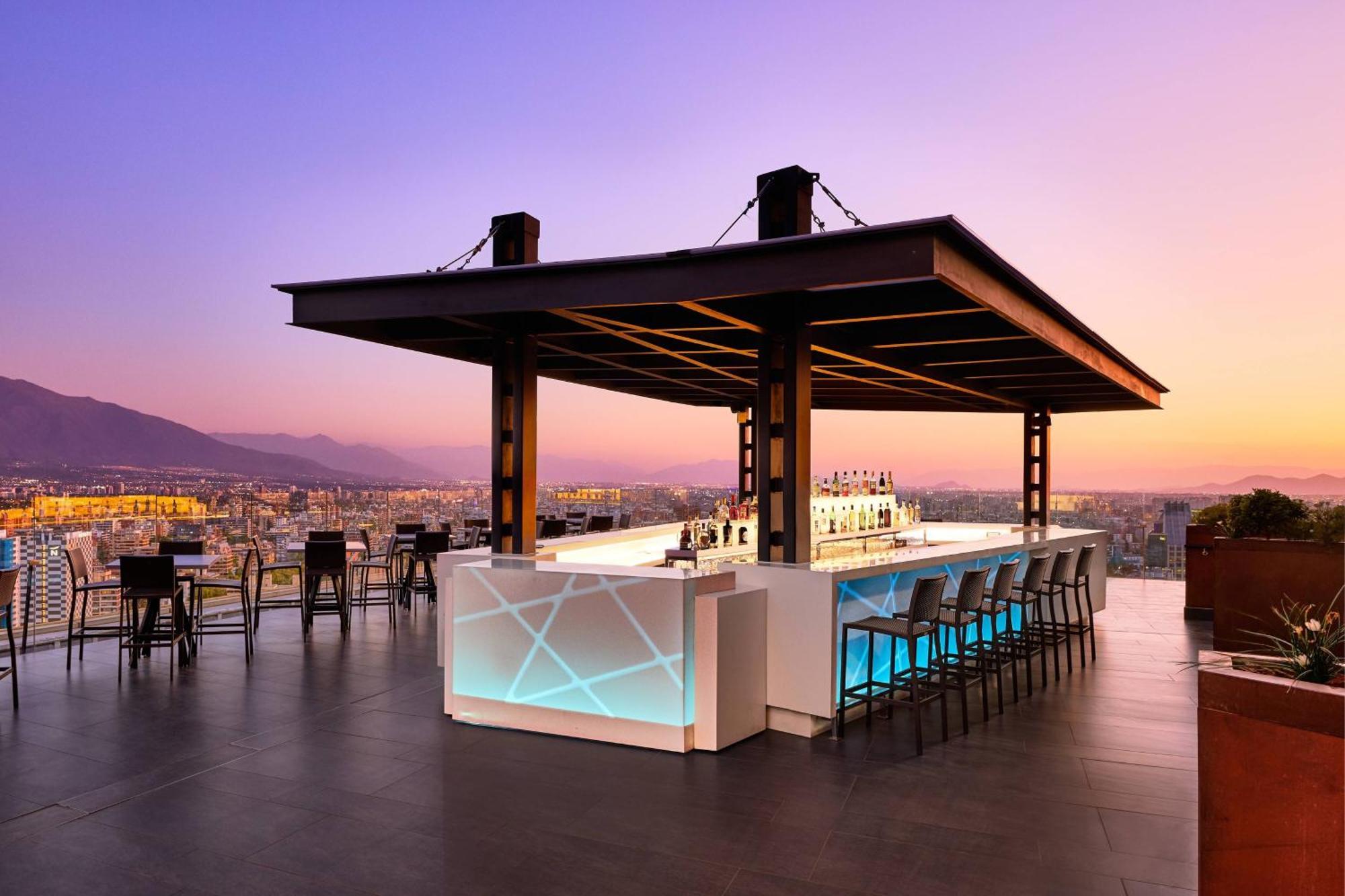 Ac By Marriott Costanera Center Hotel
